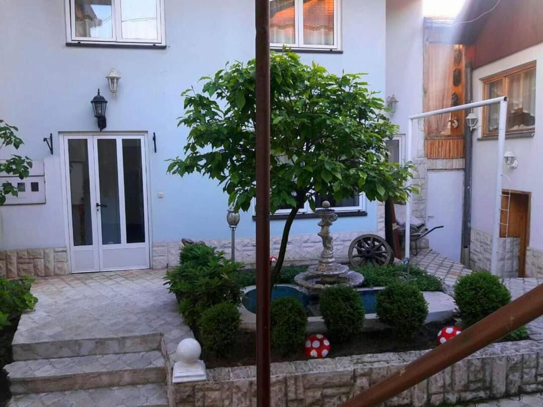 Ayaan SJJ Exterior foto